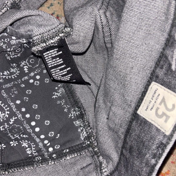 Free People Y2K Boho Western Mini Skirt- Sidecar Distressed Black Denim size 25 - Picture 8 of 10